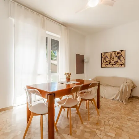 Casa Di Lucy Como